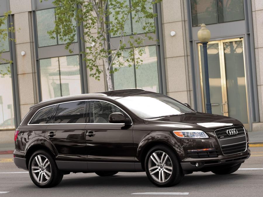  Audi Q7 4.2 Quattro (4L) 2006 года  (NA) (фото 7 из 9)